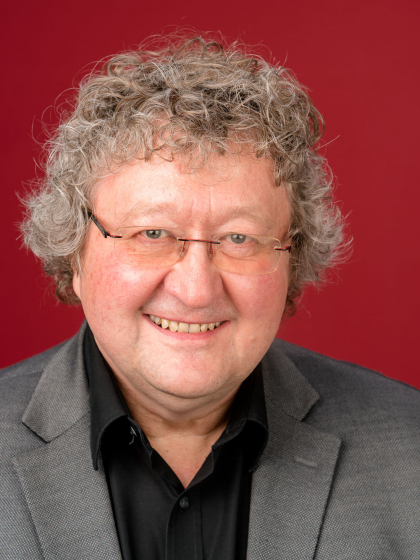 Prof. Dr. Werner J. Patzelt